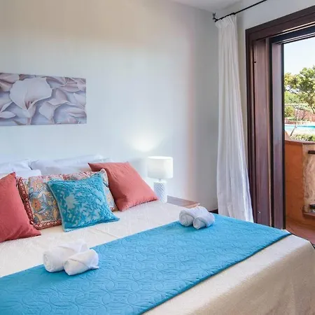 Terrace On Swimming Pool & Private * Порто-Черво